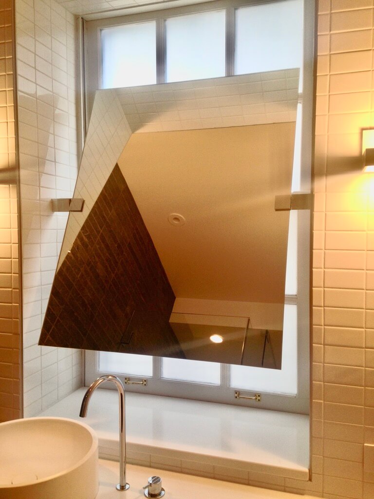 Mirror in front of Window tilting Chicago 3